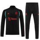Conjunto Manchester United treino Black 23/24 Preto - Adidas